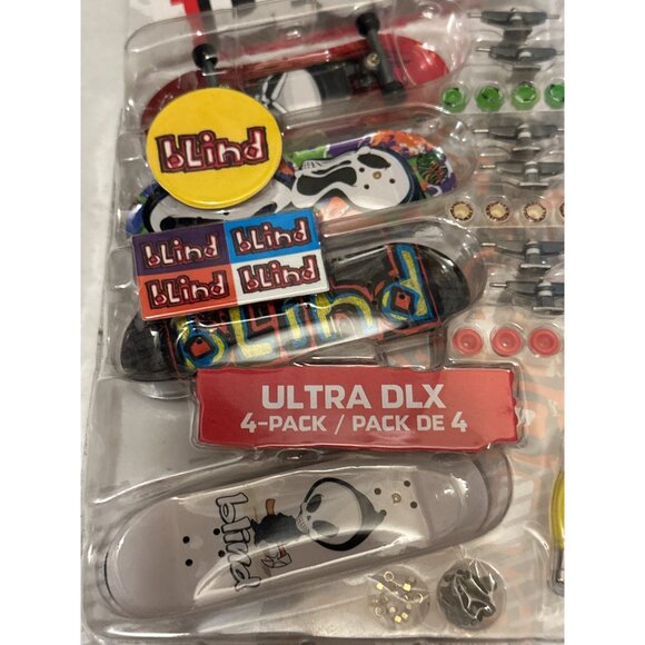 Tech Deck Ultra DLX 4-Pack Blind Fingerboards Set With Stickers & Tools - Picture 5 of 5
